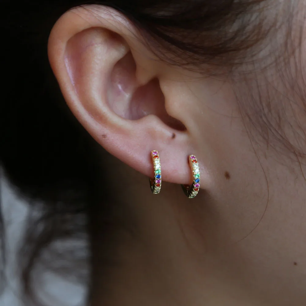 Серьги кольца женские из серебра 100% пробы с радужным разноцветным