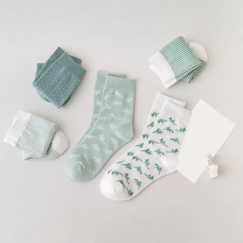 

Autumn Winter Kawaii Plaid Little Woman Socks Cotton Funny New Japanese Harajuku High Quality Socks Women 2020