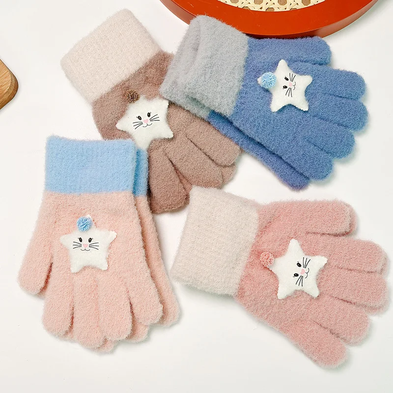 

2021 New Atumn And Winter Knitted Five-finger Cute Warm Children's Gloves For Boys And Girls With Small Star Gloves