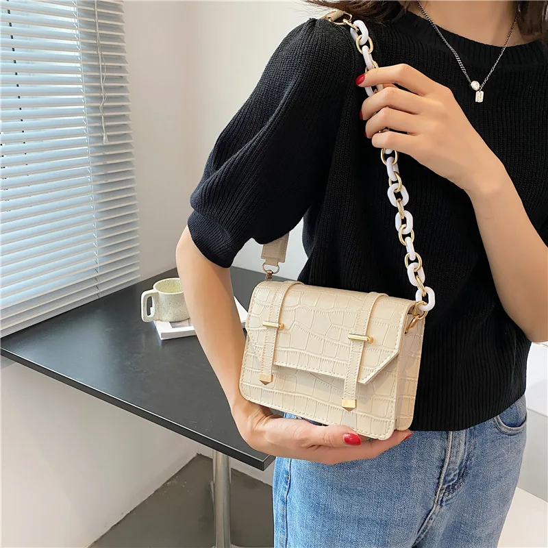

2022 In The Spring of The New Women's New Fashion Shoulder Crossbody Bag