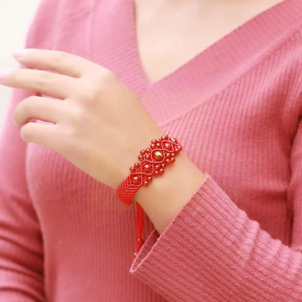

Handmade Braided Lucky Red String Bracelet Natural Red Onyx Charm Bracelets For Women Adjustable Bracelets Jewelry Pulseira Q8u3