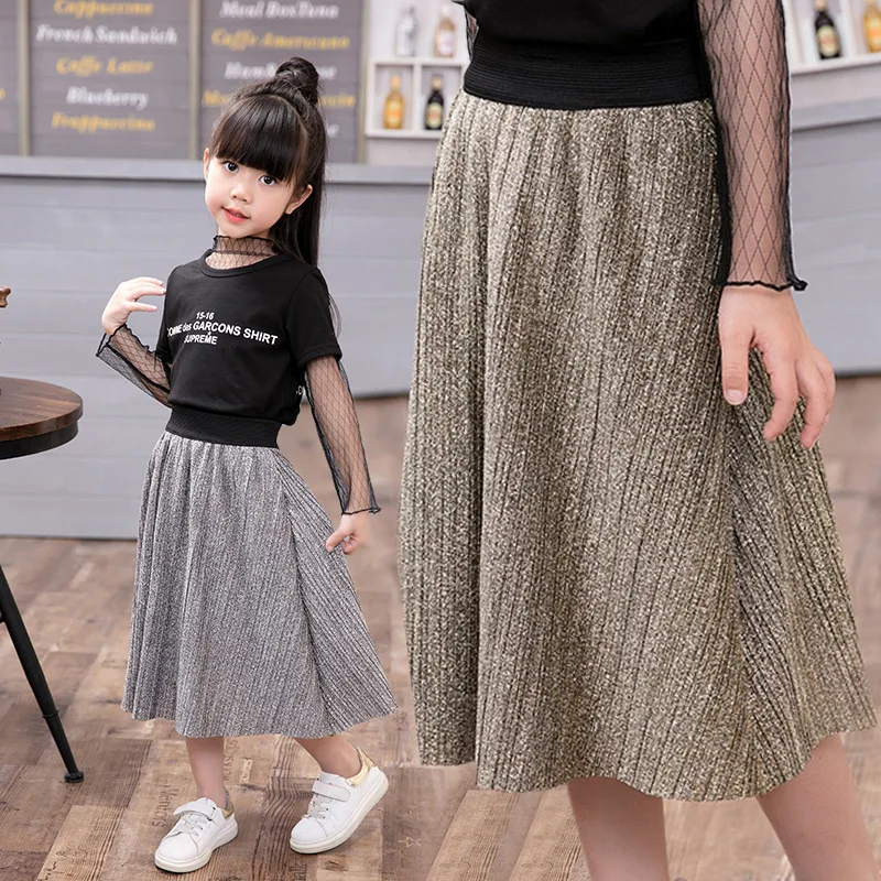 Одинаковые комплекты для семьи юбки мамы и дочки цвет металлик модные длинные