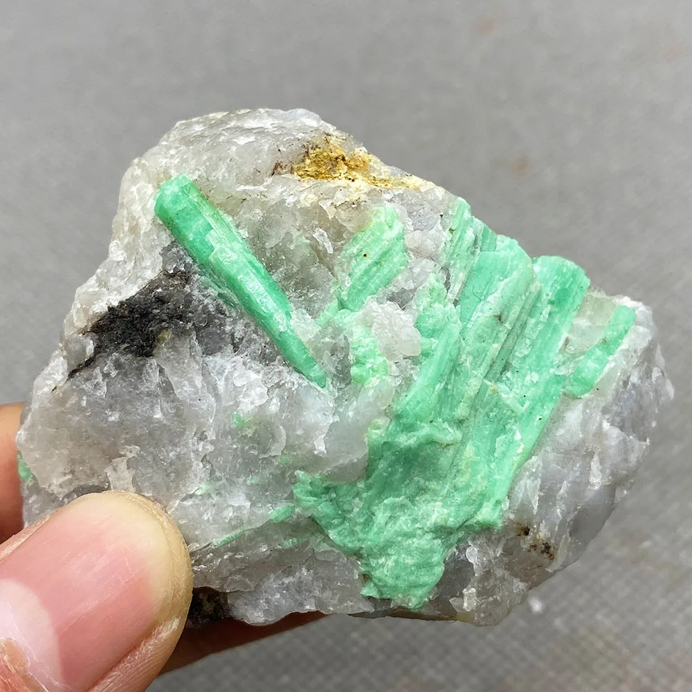 

Natural verde esmeralda mineral gema-grau cristal espécimes pedras e cristais de quartzo cristais de china