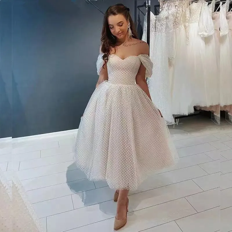 

Gorgeous Short Prom Dress 2021 Sweetheart Off Shoulder Lace Bridal Gown Women Brides Ankle Length Point Net Tulle Robe De Mariee