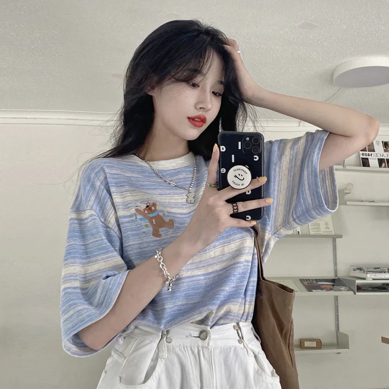 Футболка с коротким рукавом новинка 2021 вышивкой в виде маленького медведя летний