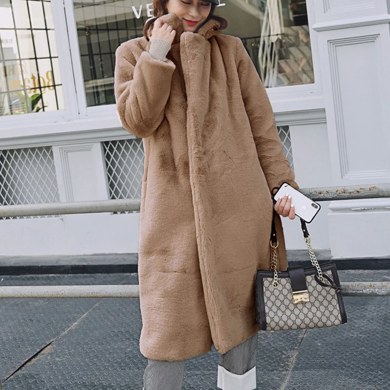 Женская длинная куртка из искусственного меха Повседневная утепленная розовая в