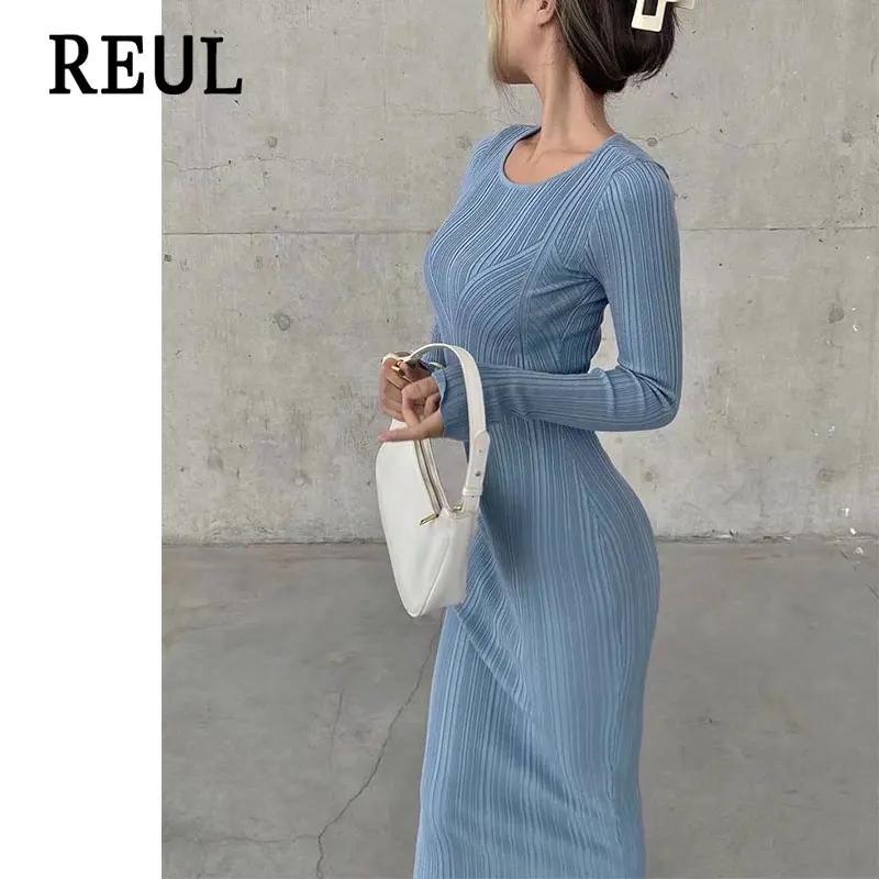 

Женское трикотажное платье-миди в полоску, с высокой эластичностью