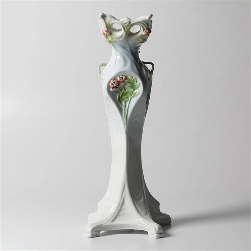 

European Style Goddess Full-Length Portrait Stereoscopic Carving Underglaze Colour Ceramics Vase Creative Clothes Shop Entryway Desktop Flower Arrangement FlowerPot Art Decorations X3045