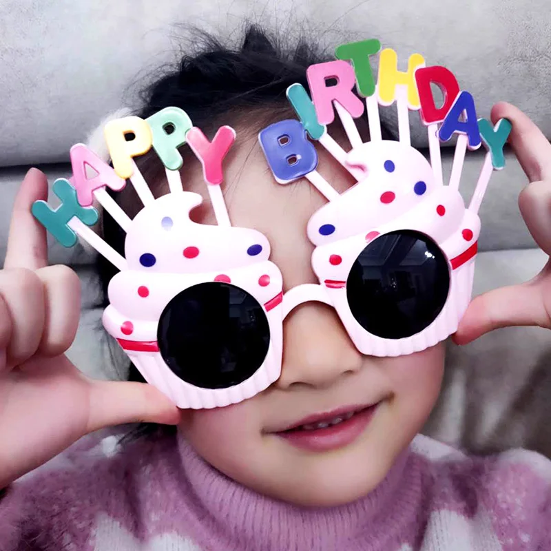 Желтый пивные бокалы курица вечерние нарядное платье с днем рождения желтый пива