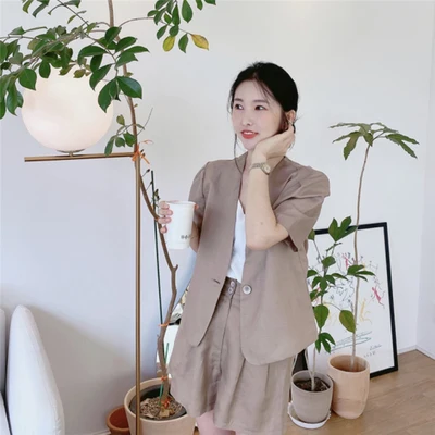 

Korean Solid Two Piece Sets Outfits Women One-button Short Sleeve Blazer + Shorts Suits Fashion Simple Casual 2 Pcs Sets 2020