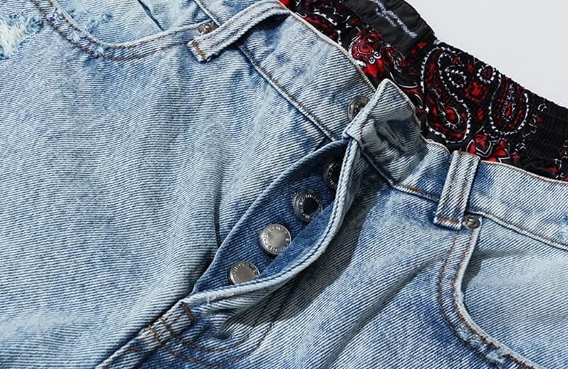 TWOTWINSTYLE лоскутной тканью модных Цвет Жан Для женщин Высокая талия с дырками