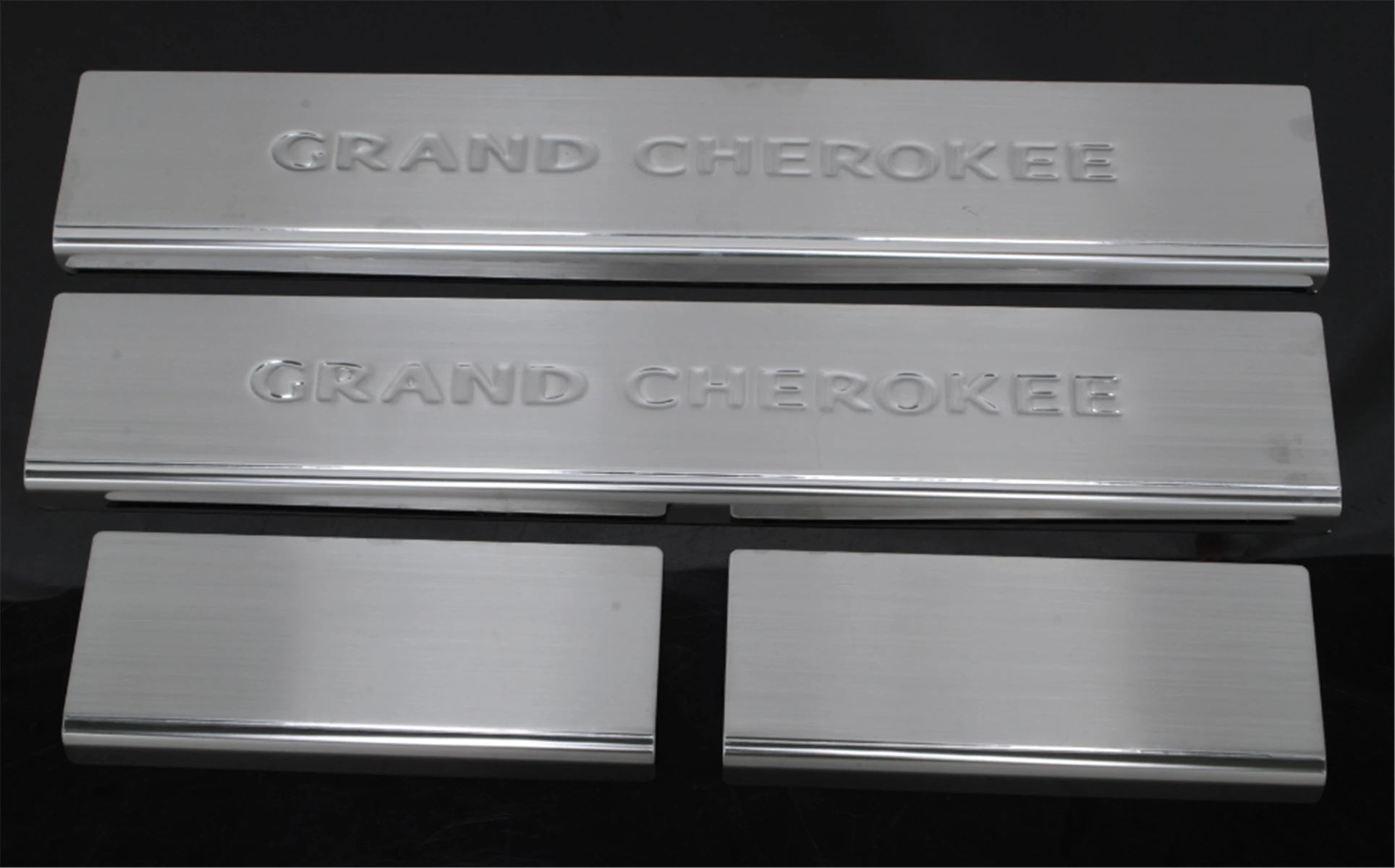 

Outside Welcome Pedal No Logo Decorative Cover Trim Sticker for Jeep Grand Cherokee 2014+ Car Accessories Exterior Decoration