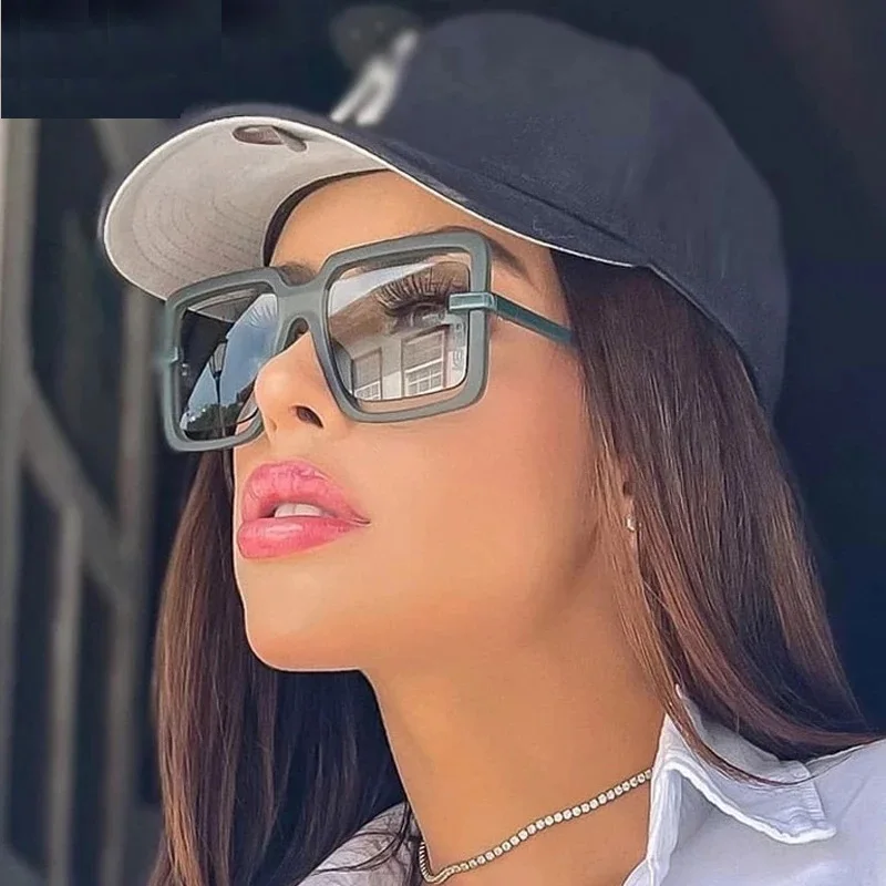 

Hollow Out Rimless Square Sunglasses Women Men Shades Luxury Vintage Sun Glasses Brand Fashion Gafas De Sol Mujer UV400