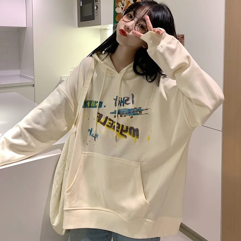 

Женский свитер с капюшоном и надписью Real Shot