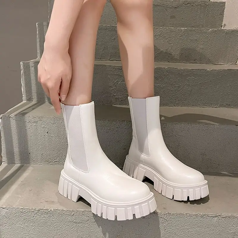 

Женские ботильоны на платформе, черные кожаные ботинки в готическом стиле, ботинки челси в стиле панк, белые, Осень-зима 2021