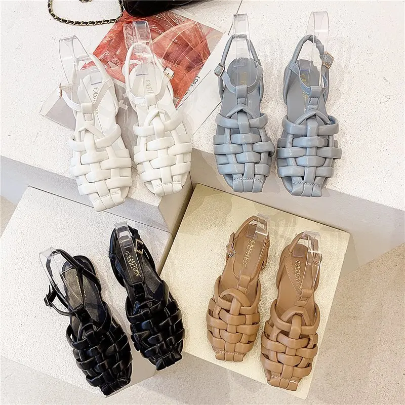 

Slippers Casual Beach Shoes Low Slides Slipers Women Cover Toe Luxury Sabot Flat 2021 Scandals Rome PU Basic Rubber Shoes Cover