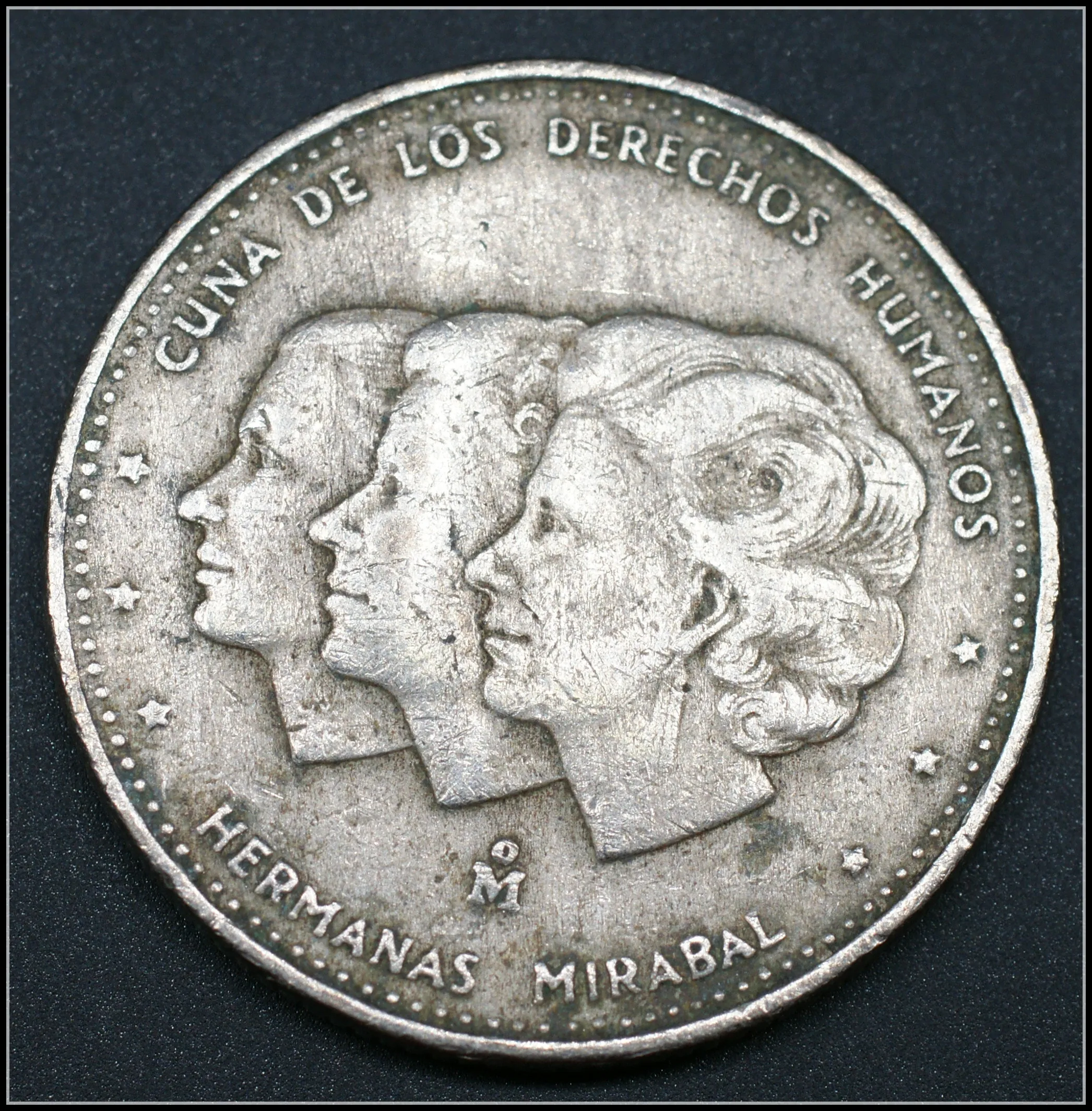 25 центов сша 1982 года. Монеты суринама. Пруф. 25 центовая монета. 25 центовая монета.