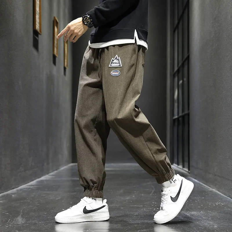 Фото Зимние модные вельветовые мужские брюки INXYZ 2022 однотонные флисовые утепленные