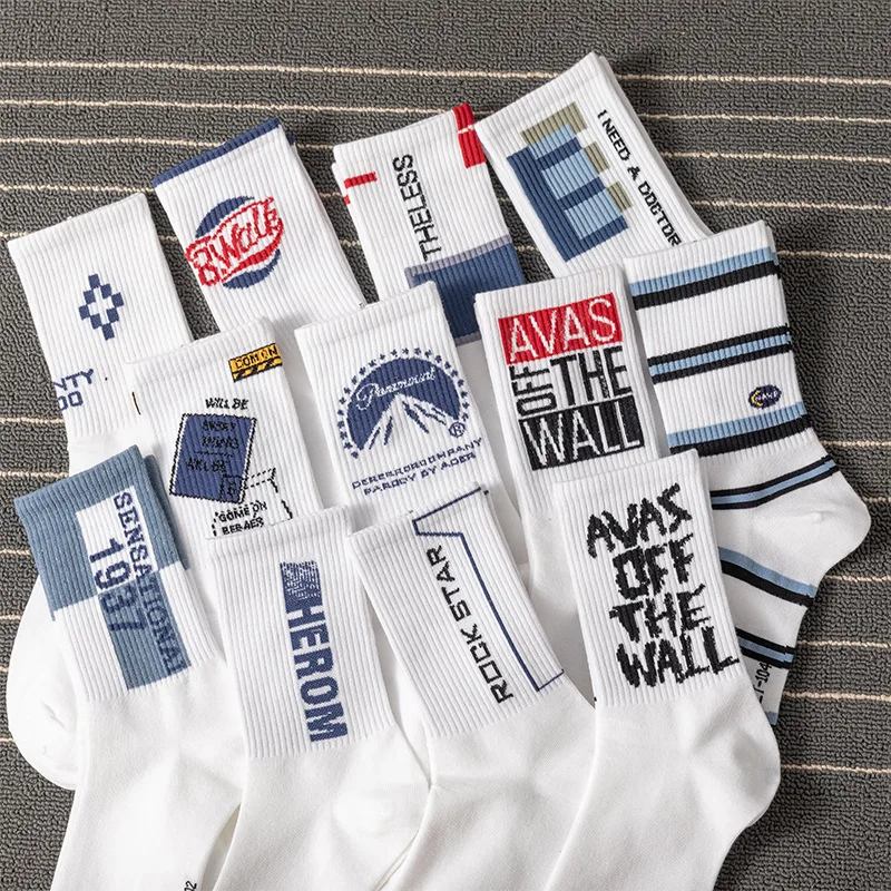 

5 pairs of NEW Korean Style Graffiti Letter Socks Tube Ins Street Harajuku Socks White Socks Men Basketball Socks Kawaii Cool