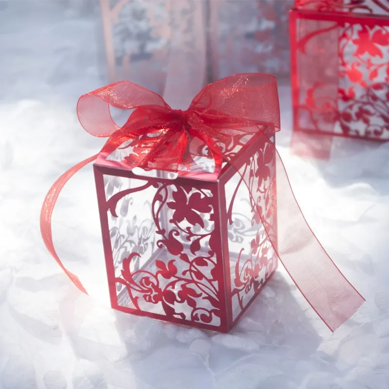 50 шт. коробка для конфет и цветок Лазерная резка полые подарочные коробки свадьбы
