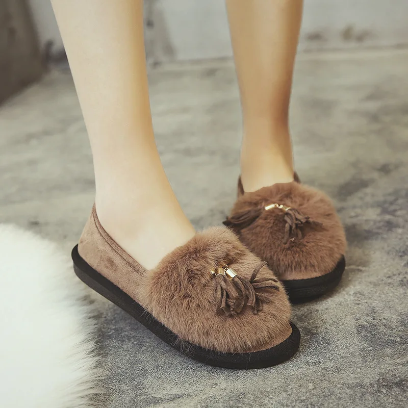 

Модные женские ботинки на плоской подошве из пушистого хлопка на осень и зиму, роскошные милые винтажные повседневные теплые ботинки с плюш...