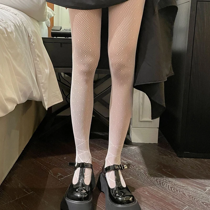 

Открытые Сексуальные невидимые колготки ажурные колготки с бантами с бабочками и цветами; Цвет Черный, Белый нижнее белье сетки Клубные вечерние Лолита Колготки чулочно-носочные изделия, наборами по 2 пары