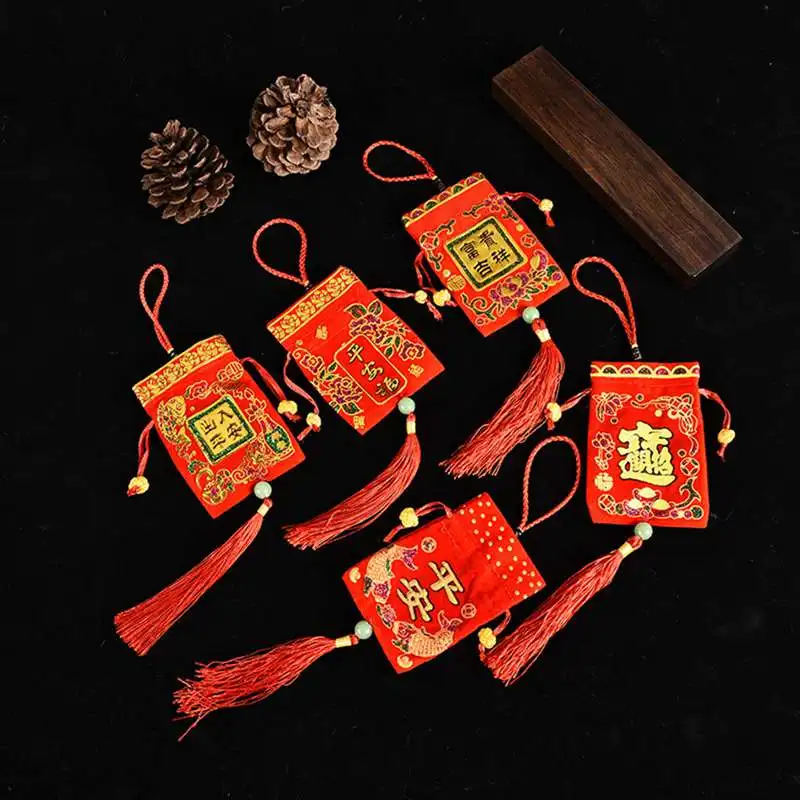 

New Year 2021 Gift Bag Red Envelope Hanging Bag Spring Festival Supplies Chinese Knot Ornaments Tassel Gift Bag Red Envelope
