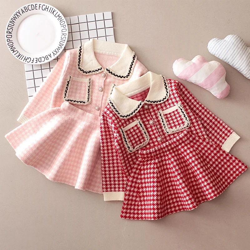

Long sleeved sweaters, boys and girls, fashion, knitwear and skirts, suits