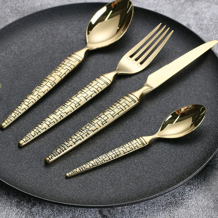 

High-quality British gold-plated cutlery 304 stainless steel western tableware hotel home 6-piece set. dinnerware set