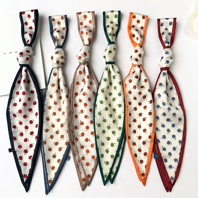 Женский атласный шарф с принтом 120x10 см |