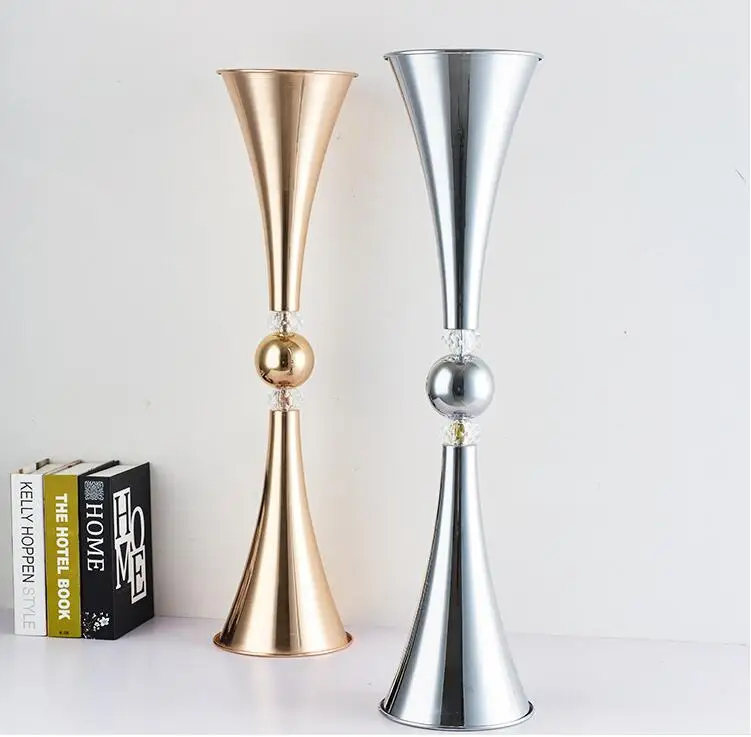 

1pc NICE Gold Vases Metal Candle Holders Candlesticks Wedding Centerpieces Event Flower Road Lead Home Decoration