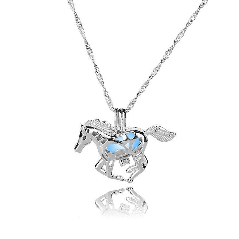 2020 New Fluorescence Necklace women Birthday gift Horse Luminous Pendant Glow in the Dark Yellow Blue Green Three Color | Украшения и