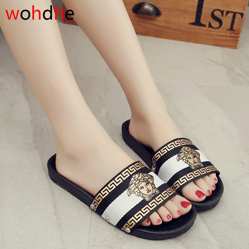 

Wohdhe Casual Flat Women Slippers Summer Shoes Graffiti Female Slates Shales Low Heels Slides Open Toe Flats Beach Shoes Lady