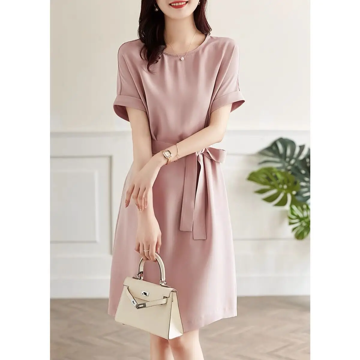 

Elegant Office Lady Dress Belt Waist Slimming O-Neck Short Sleeve Pink Vestidos Female Loose Casual Midi Dress Summer New 2021