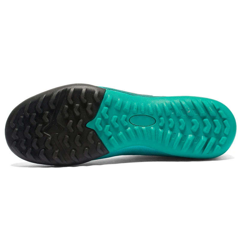 

Men Soccer Shoes Indoor Futsal Shoes With Socks Professional Trainer TF Football Boot high ankle Zapatillas Superfly Original