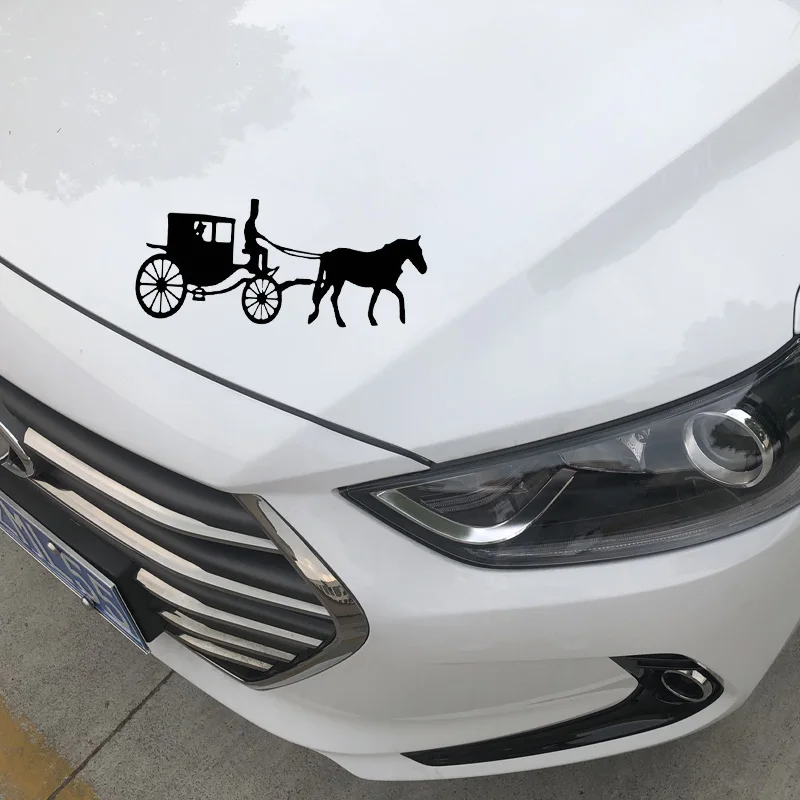 YJZT 17.5CM*7.5CM Interesting Horse Carriage Drive Shadow Vinly Decal Artistic Decor Car Sticker Cute Black/Silver C27-0989 | Автомобили и