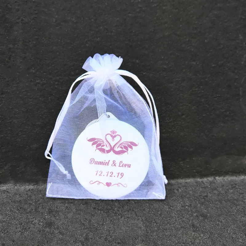 White Organza bag 50 шт. персонализированные имя Дата брелок с зеркалом Пользовательские Свадебные сувениры и подарки свадебные подарки для гостей Свадебные сувениры - Цвет: White Organza bag