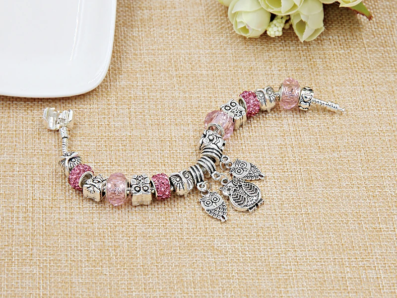 Женский браслет с подвеской в виде совы посеребренный розовый синий фиолетовый