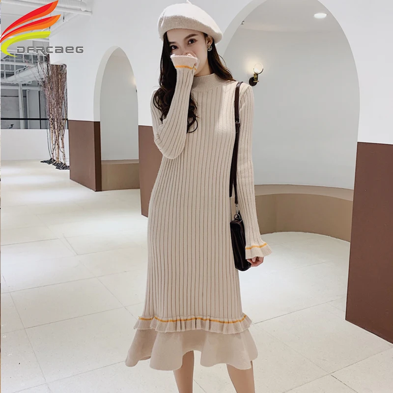 Женское длинное платье свитер с высоким воротником бежевое белое зеленое хаки