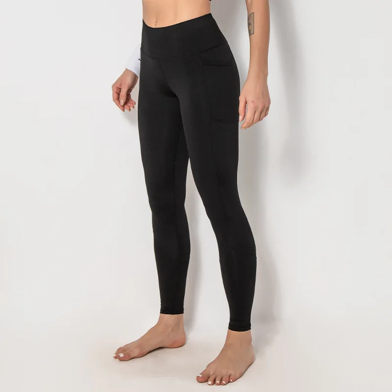 

New splicing pockets, large size, double-sided nylon, high-elastic sports, high waist, hip hips, European and American women