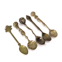 5pcs coffee spoons set vintage royal style metal carved fruit dessert spoons for kitchen dinning bar creative teaspoon