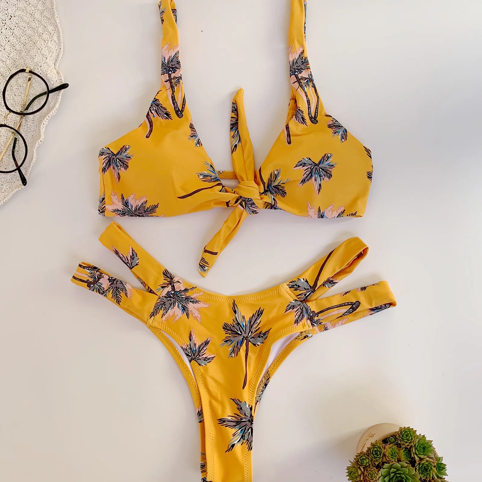 

Woman swimsuit suit multicolor sexy high waist split swimsuit bikini swimsuit small fresh beach suit кђпалник женский 40*