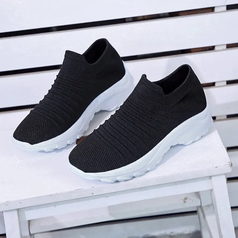 Женские кроссовки на плоской подошве дышащие Мокасины без шнуровки Повседневная