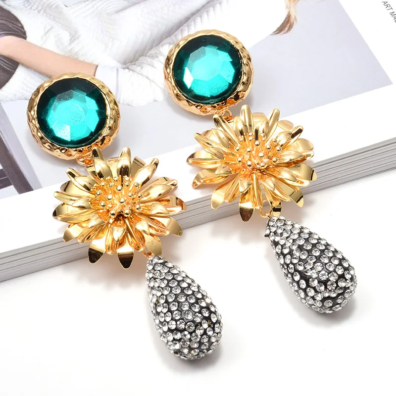 

New Statement Colorful Flower-Shaped Metal Rhinestone Dangle Long Drop Earrings Wholesale Crystals Jewelry Accessories For Women