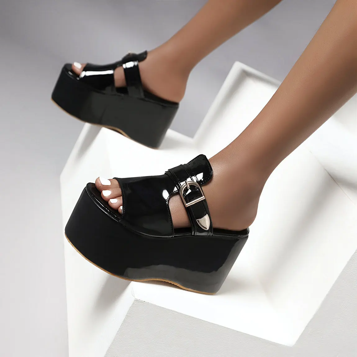 

2020 New INS Hot Sale High Platform Slides Summer High Wedges Slippers Women Daily Sweet Thick Bottom Shoes Woman