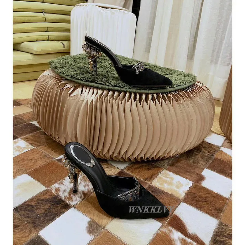 

Women's Shoes