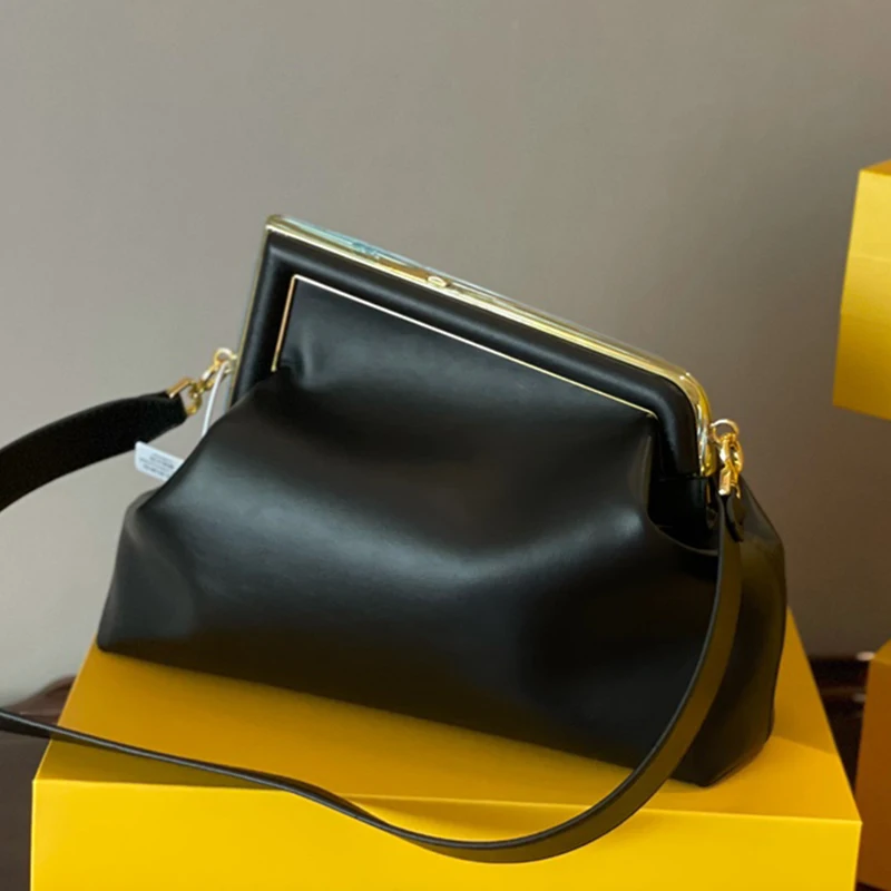 

Magnetic Buckle Casual Cowhide Clip Hand Hold Dumplings Women's Bags