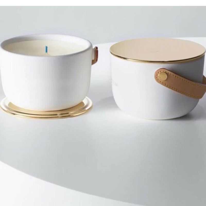 Новое поступление Свеча среднего размера ароматный аромат лидер снега 220 г свечи