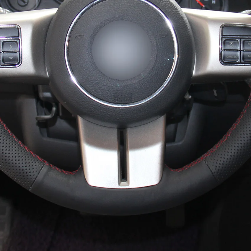

LQTENLEO Black Genuine Leather Car Steering Wheel Cover For Jeep Grand Cherokee 2011-2013 Compass Patriot Wrangler 2011-2017