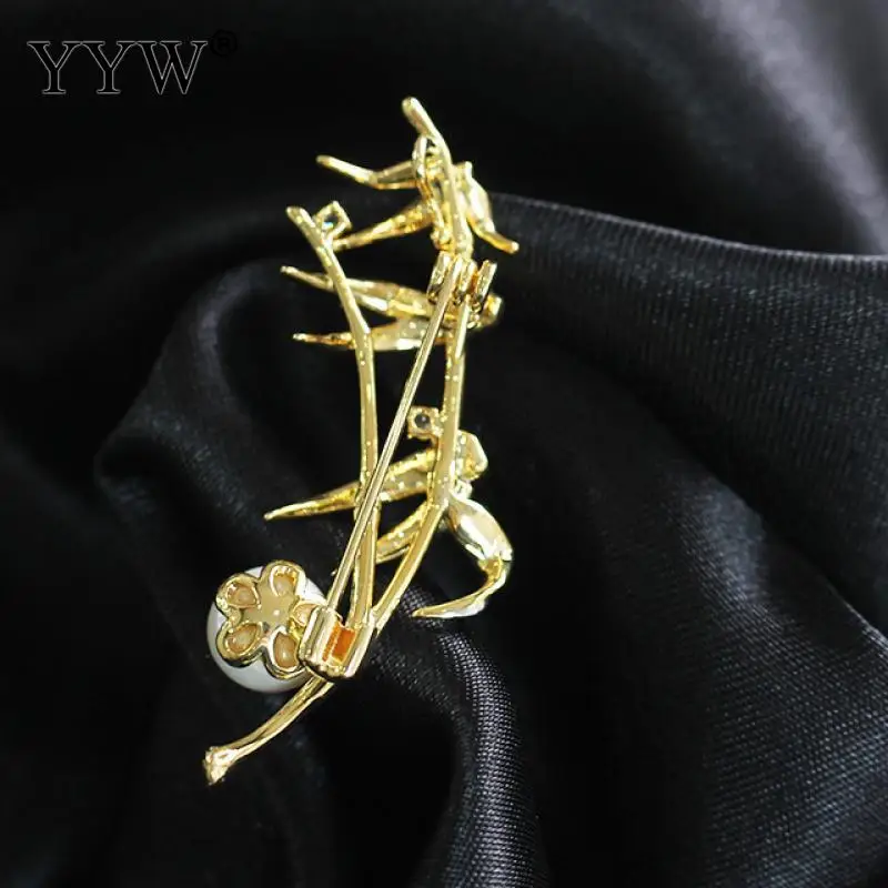 

Two-Tone Gold Color Brooch Bamboo Pin Retro Plastic Pearl Pin Temperament Elegant Coat And Hat Accessories Men And Women Brooch